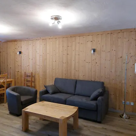 Apartment Skis Aux Pieds, 8 Pers, Ideal Famille - Fr-1-514-15 Courchevel