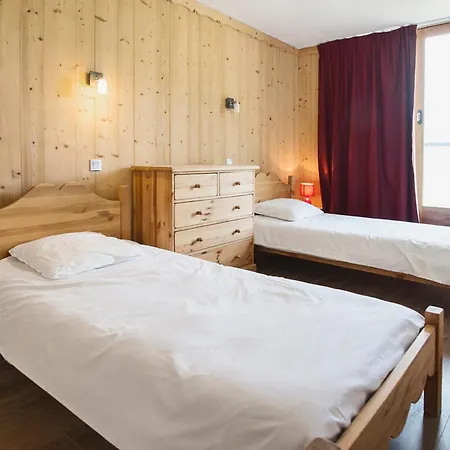 Skis Aux Pieds, 8 Pers, Ideal Famille - Fr-1-514-15 Apartment